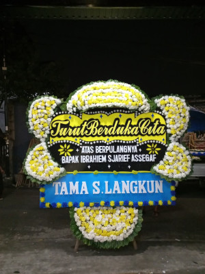 Papan Bunga Duka di Ungaran Timur
